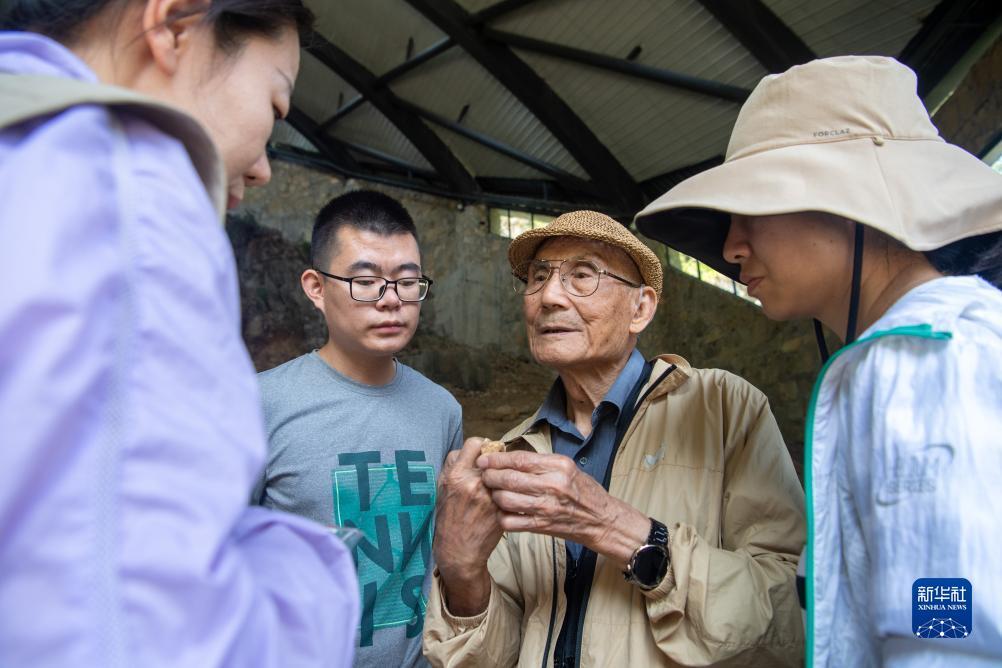 皇爵平台注册